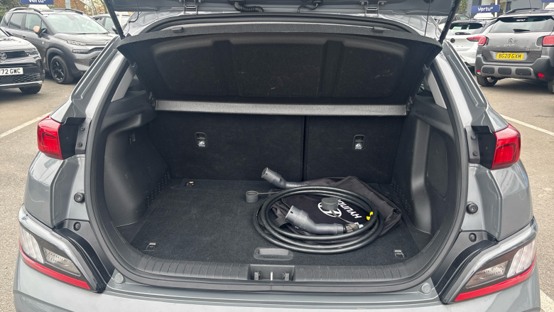 Hyundai KONA 100kW Premium 39kWh 5dr Auto Electric Hatchback